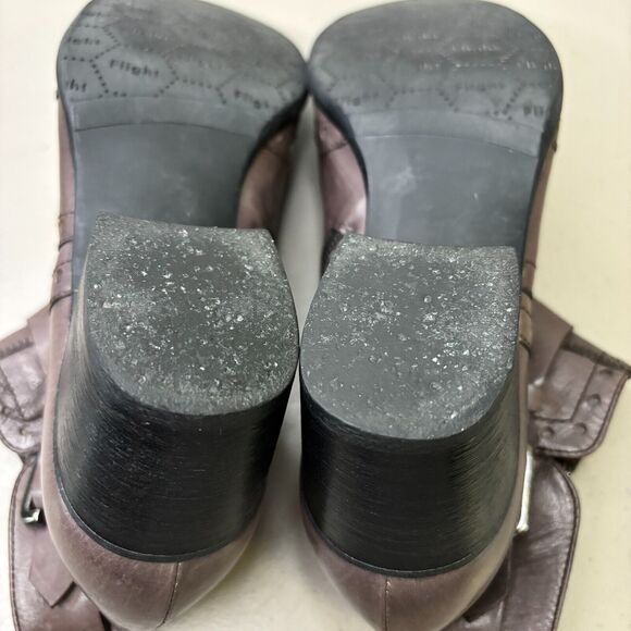 Triver Flight Gray Leather Wingtip Brogue Zip Ankle Bootie Womens Size 6.5/37 - Picture 9 of 11